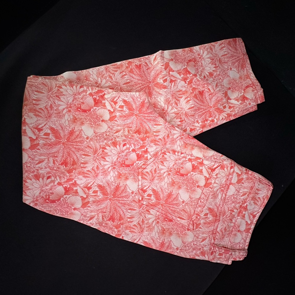 Tommy Bahama Pink Floral Women Jeans - Picture 4 of 5